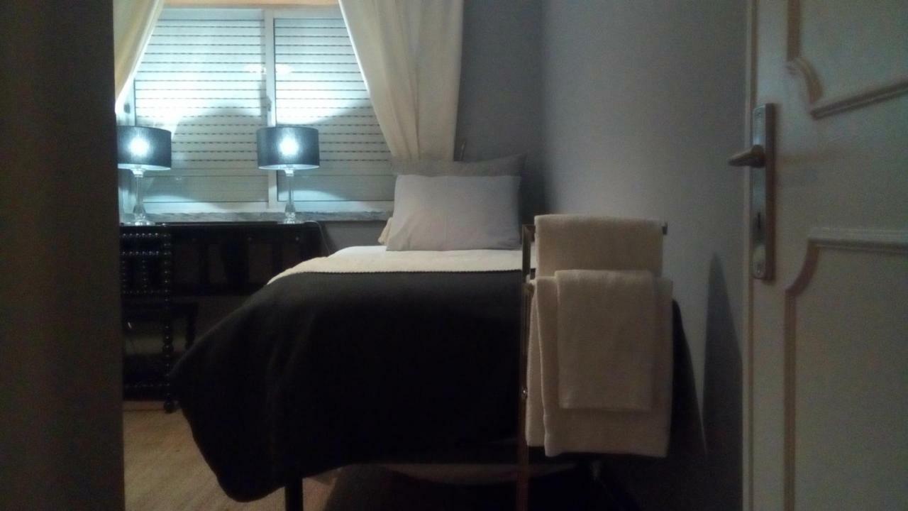 Miguel Torga Room كويمبرا المظهر الخارجي الصورة